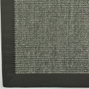 Grauer Teppich mit strukturierter Oberfläche und schwarzem Rand, Nahaufnahme, modernes Teppichdesign