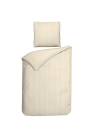 Bettwäsche-Set in Beige mit dezentem Streifenmuster, bestehend aus Decke und Kissen, auf weißem Hintergrund.
