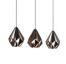 Drei moderne, geometrische Pendelleuchten aus Metall in Schwarz und Kupfer, hängend vor weißem Hintergrund.