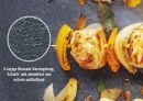 Nahaufnahme von gegrilltem Hähnchenspieß mit Paprika und Zwiebeln auf antihaftbeschichteter Pfanne, Text zur Diamant-Versiegelung.