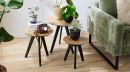 Drei runde Beistelltische aus Holz mit schwarzen Beinen, modernes Design, stapelbar, Wohnzimmermöbel.