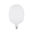 Große, ovale LED-Glühbirne mit E27-Sockel, mattweiß, energiesparend, modernes Lampendesign auf schwarzem Hintergrund.