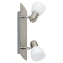 Moderne Wandleuchte mit zwei verstellbaren Spots aus Edelstahl und weißem Glas, ideal für Wohnzimmerbeleuchtung.
