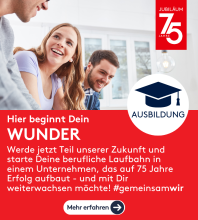 Junge Menschen im Gespräch; darunter Text zur Ausbildung bei Möbel Rieger anlässlich 75 Jahre Jubiläum mit #gemeinsamwir.