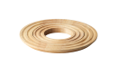 Runde Holzschalen im Set, ineinander gestapelt, aus hellem Naturholz, Küchenzubehör, modernes Design.