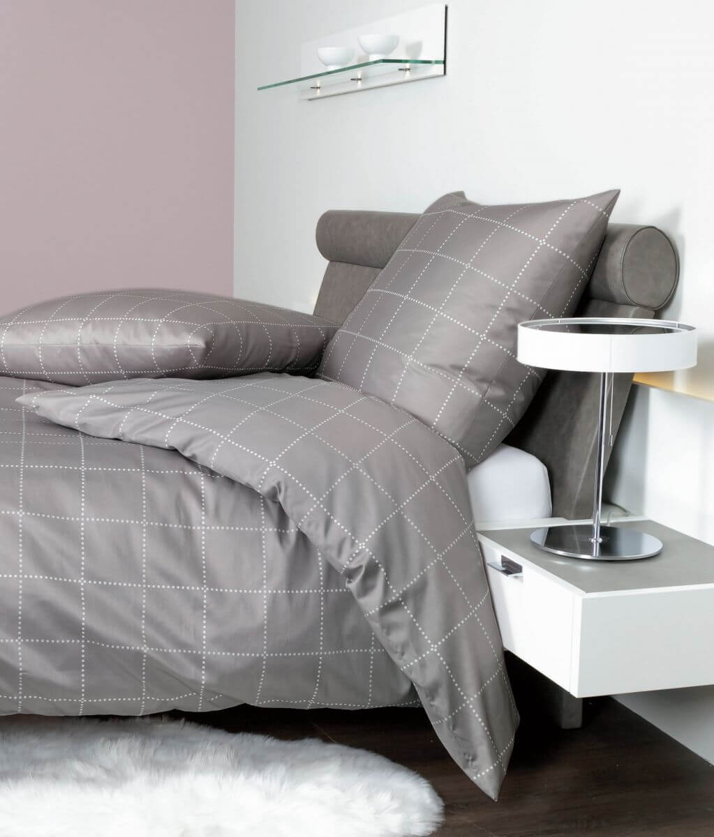 J.D. Mako-Satin Bettwäsche 240x220-2x80x80cm taupe J.D. Mako-Satin Bettwäsche 240x220-2x80x80cm taupe