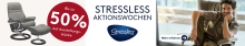 Banner zu den Stressless Aktionswochen mit Abbildung eines grauen Stressless-Sessels mit Hocker und dem Hinweis „Bis zu 50 % auf Ausstellungsstücke“, mittig das Stressless-Logo, rechts ein Mann entspannt im Sessel mit Button „Mehr erfahren“.
