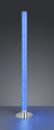 Moderne LED-Sprudelsäule mit blauer Beleuchtung auf silbernem Standfuß vor dunklem Hintergrund.